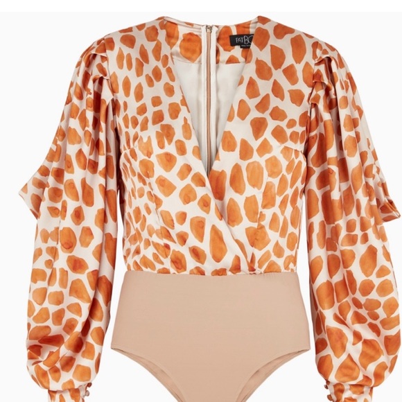 PatBO Tops - Patbo Margo printed bodysuit.